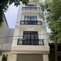 Bán Nhà Hẻm Xe Hơi Phú Nhuận Sát Mặt Tiền- 51m2 5 Tầng - Giá Rẻ