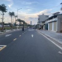 Chính Chủ Bán Nhanh Nhà Lê Quang đạo Khu Vực Mỹ đình, Diện Tích 50m2 ô Tô Vào Nhà Giá 105tr/m2