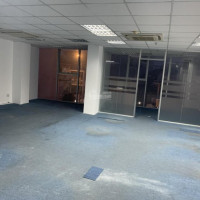 Chính Chủ Cần Cho Thuê Nhà Ngay Nguyễn Huệ Fbến Nghé Q1,4x20,3 Tầng,100tr