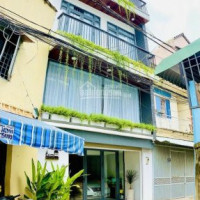 Villa Vô Cùng Hiện đại Do Kiến Trúc Sư Thiết Kế Tọa Lạc Tại đs 9, P16 Hạ Giá Chỉ Còn 6,5 Tỷ Còn Bớt