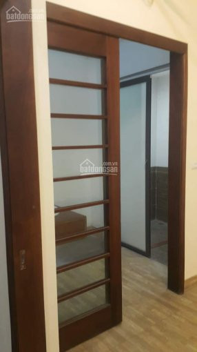 43 Tỷ Nhà đẹp Nguyễn Văn Cừ, Long Biên 65m2, Mt 4m ở Ngay 3