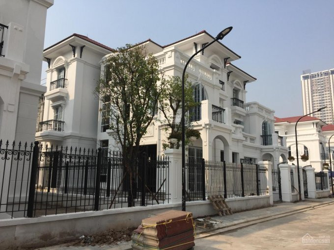 Chính Chủ Bán Nhanh Biệt Thự Embassy Garden, Các Lô Có Vị Trí đẹp, Dt 239m2 - 300m2, Giá Tốt Nhất, 0975974318 8