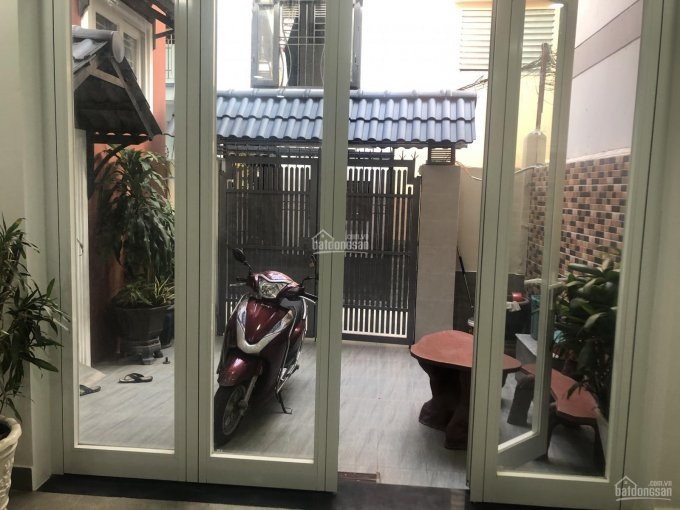 Chính Chủ Cần  Bán Gấp Nhà 86/40/2 Thích Quảng đức, P 5, Q Phú Nhuận đt: 4 X 16m Gồm 1 Trệt, 1 Lầu, 1 Lửng 1