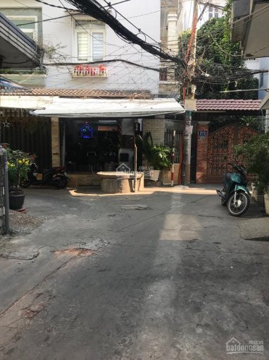 Chính Chủ Cần  Bán Gấp Nhà 86/40/2 Thích Quảng đức, P 5, Q Phú Nhuận đt: 4 X 16m Gồm 1 Trệt, 1 Lầu, 1 Lửng 4