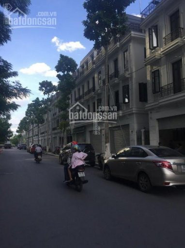 Chính Chủ Cần Bán Shophouse Embassy Tây Hồ Tây 120m2, 140m2, Mặt đường 60m & 17m 2