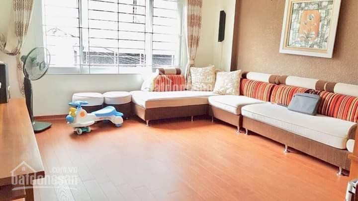 Nhà 4 Tầng đẹp Lung Linh Nguyễn Văn Cừ 52m2, Mt 4m Giá 4 Tỷ 1