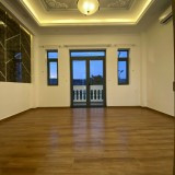Nhà Xây Mới 3 Lầu Mặt Tiền 5m, Kiến Trúc Châu âu, Hiện đại, Tặng Nội Thất đẹp 100%, Giá Hữu Nghị 8
