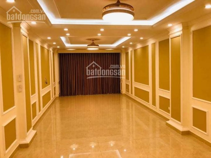 Vip ! Bán Nhà Cầu Giấy - Hồ Tùng Mậu - Kd - ôtô đỗ Cửa - Ngõ Thông 50m2 X 5t,gía 635 Tỷ 1