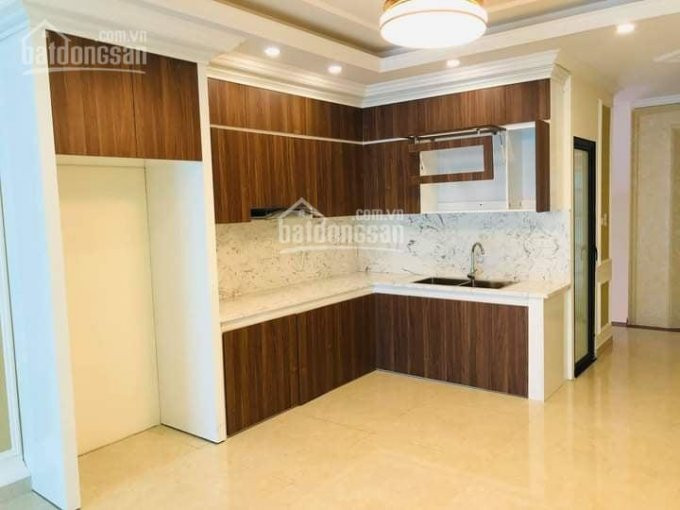 Vip ! Bán Nhà Cầu Giấy - Hồ Tùng Mậu - Kd - ôtô đỗ Cửa - Ngõ Thông 50m2 X 5t,gía 635 Tỷ 2