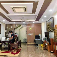 Chính Chủ Bán Nhanh Nhà Phùng Khoang 4 Tầng 40m2, Nhà Tự Xây Còn Mới, Rất đẹp, Giá Chỉ 32 Tỷ, Có Tl