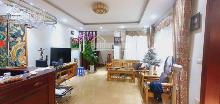 Biệt Thự Giữa Phố, Lô Góc 2 Mặt Thoáng,Kim Giang 120 M2  5 Tang Mat Tien10 Giá 9,5 Tỷ Lh 0961327236 8