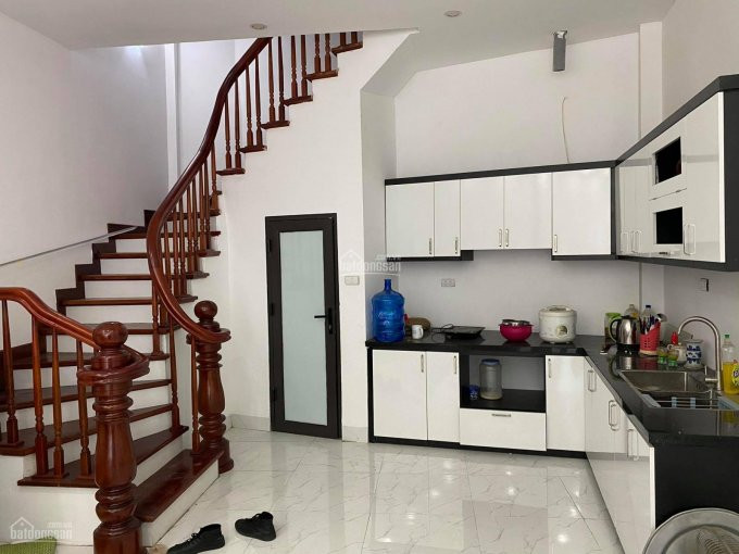 Cách Phó 10m - Nhà đẹp - Cong Nang đày đủ 3