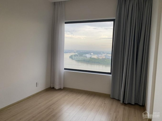 Chính Chủ Bán Nhanh Gấp Căn Hộ 3 Pn, View Sông, 86m2, Giá 52 Tỷ, Full Nội Thất Mới 100% Lh 0935112384 5