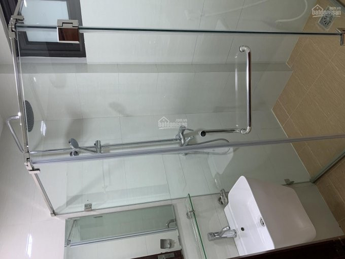 Chính Chủ Bán Nhanh Nhà đường Láng, ô Tô đỗ Cách Nhà 10m, Cách đường Láng 50m  Dt 40m, Mặt Tiền 5m, 5 Tầng Mới Tin 5