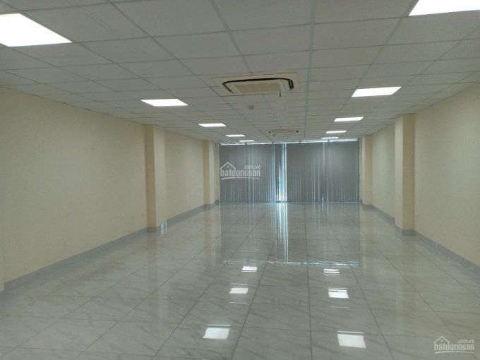 Chính Chủ Cho Thuê Nhanh Văn Phòng Tư Nhân đầy đủ Trang Thiết Bị Giá ưu đãi 120m2 18tr Khuất Duy Tiến, Thanh Xuân 2