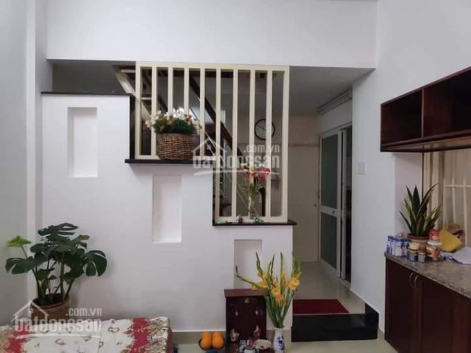 Nhà Bán Huỳnh Văn Bánh, P 13, Q Phú Nhuận 33m2 Giá 6 Tỷ 5