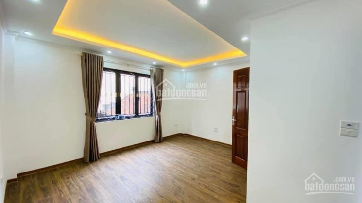 Nhà đẹp, Mới Tại Ngõ 43 Phố Trung Kính 40m2, 5 Tầng, Mặt Tiền 5m Bán 4,4 Tỷ Có Thương Lượng 6