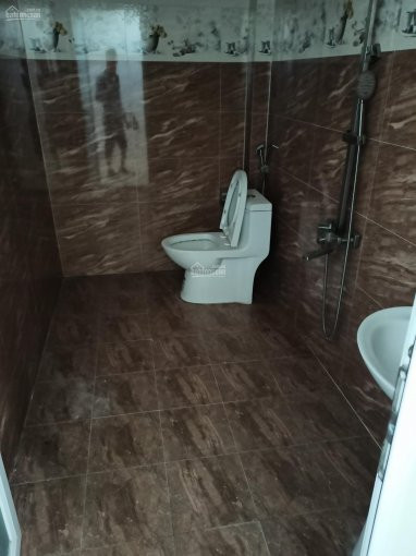 Nhà Làm Văn Phòng 1trệt/2 Lầu 300m2, 4 Phòng Ngủ Rộng,sau Vin Com Dĩ An 15tr/tháng Lh 0962141062 4