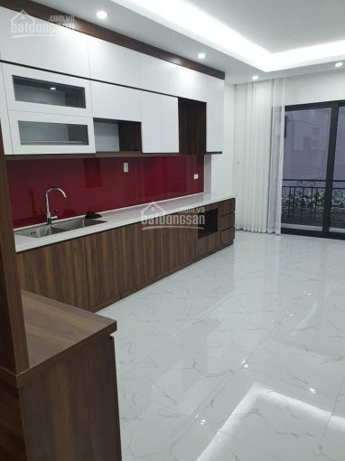 ô Tô đỗ Cổng, Nhà Rất đẹp, 43m2, 5 Tầng, Minh Khai - Hoàng Mai 2