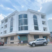 Chính Chủ Bán Nhanh Tòa Văn Phòng Quận 2, Dt: đất 328,6m2, Góc, 1 Hầm 3 Lầu, Sổ Hồng, Giá Bán: 72 Tỷ