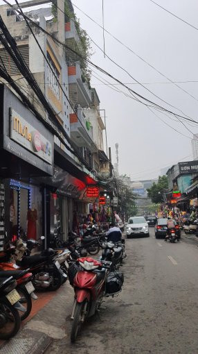 3 đời ở Nhà Phố Cổ Trưng Nhị, Hoàng Văn Thụ Này Bán đi Tiếc Lắm! Kinh Doanh Cực Nhiều Lộc 2