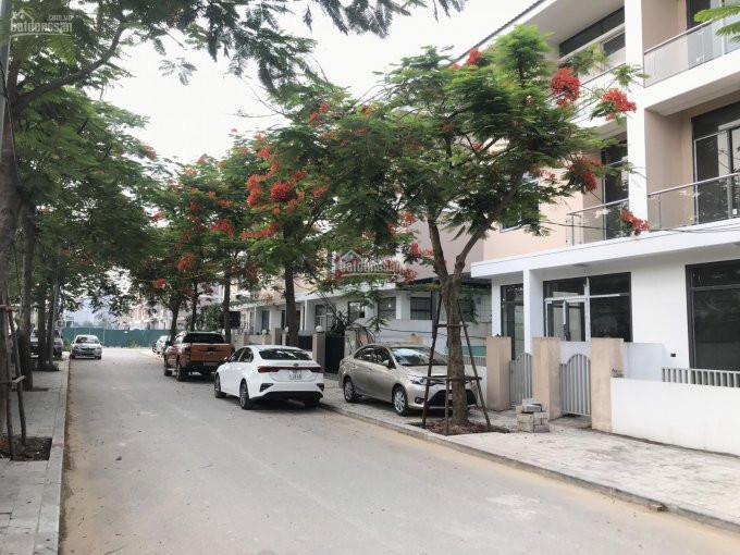 Anh Trai Tôi Có Căn An Phú Shop Villa, Dãy D4 - Dt 202m2, Cần Bán Giá 14 Tỷ, Ngay Hồ Và Công Viên 3