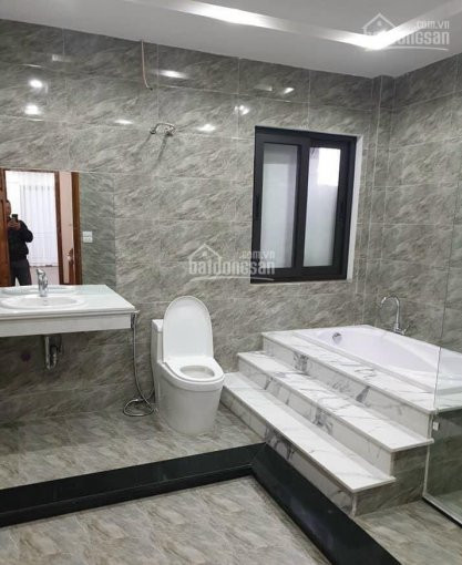 Bán Nhà Phân Lô Hàm Nghi Nhà Mới Dt: 42m2 X 6t Giá: 62 Tỷ 4