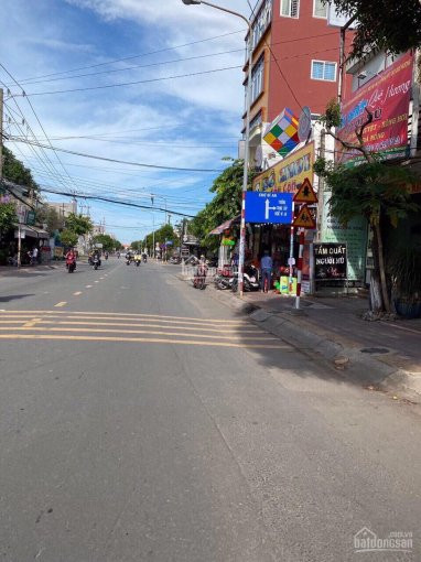 Chính Chủ Bán Nhanh Nhà Trệt Lầu Chợ Dĩ An 1, đường Nguyễn Thái Học Thông Ra đường đông Tác Phường Tân đông Hiệp 3