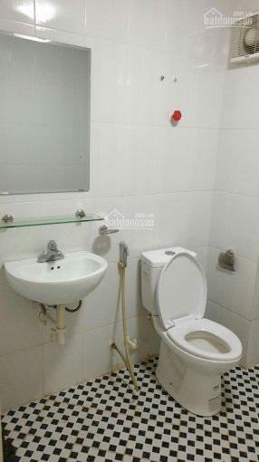 Chính Chủ Cần Bán Căn Hộ Chung Cư Sông Nhuệ, 2 Phòng Ngủ, 2 Wc, Tặng Toàn Bộ Nội Thất, Sổ Hồng Cc 6