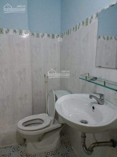 Còn 1 Phòng Trọ Cho Thuê ở 739 Lê Hồng Phong, Q10, Wc Riêng, Dt 16m2, Giá 28tr/th, Lh: 0908366630 1