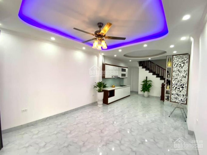 Hiếm Nhất Phố Trạm! Bán Nhà 5 Tầng*38m2,325 Tỷ- Dân Xây - Mới Keng- ở Ngay đón Tết! 4