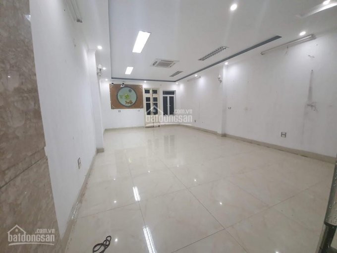 Mặt Phố đường Láng Cho Thuê Văn Phòng 20,30,45,100,120m2 Có Hầm 8 Tầng View Thoáng ô Tô đỗ Gần 2