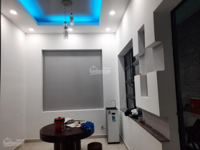 Mặt Tiền đông Hưng Thuận 6, Phường Tân Hưng Thuận, Q12 Dt: 42 X 21m, đúc 2 Tấm, Giá 640 Tỷ 6