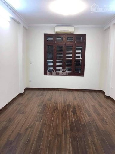 Nhà đẹp Giá Rẻ Cầu Giấy 31m 4 Tầng 2 Thoáng, Nở Hậu Giá 265 Tỷ 1