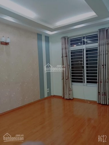 Nhà đường Láng 62mx5t,mt 5,7m, Gara Oto, Kinh Doanh, Vào ở Ngay 88 Tỷ 7