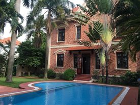 Bán villa sân vườn Holm Residences Thảo Điền