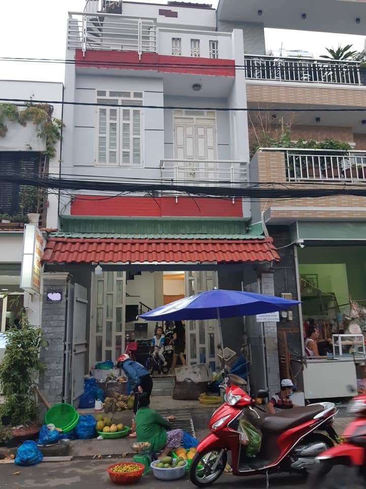 Bán nhà mặt tiền đường 144 phường Tân Phú Quận 9 1
