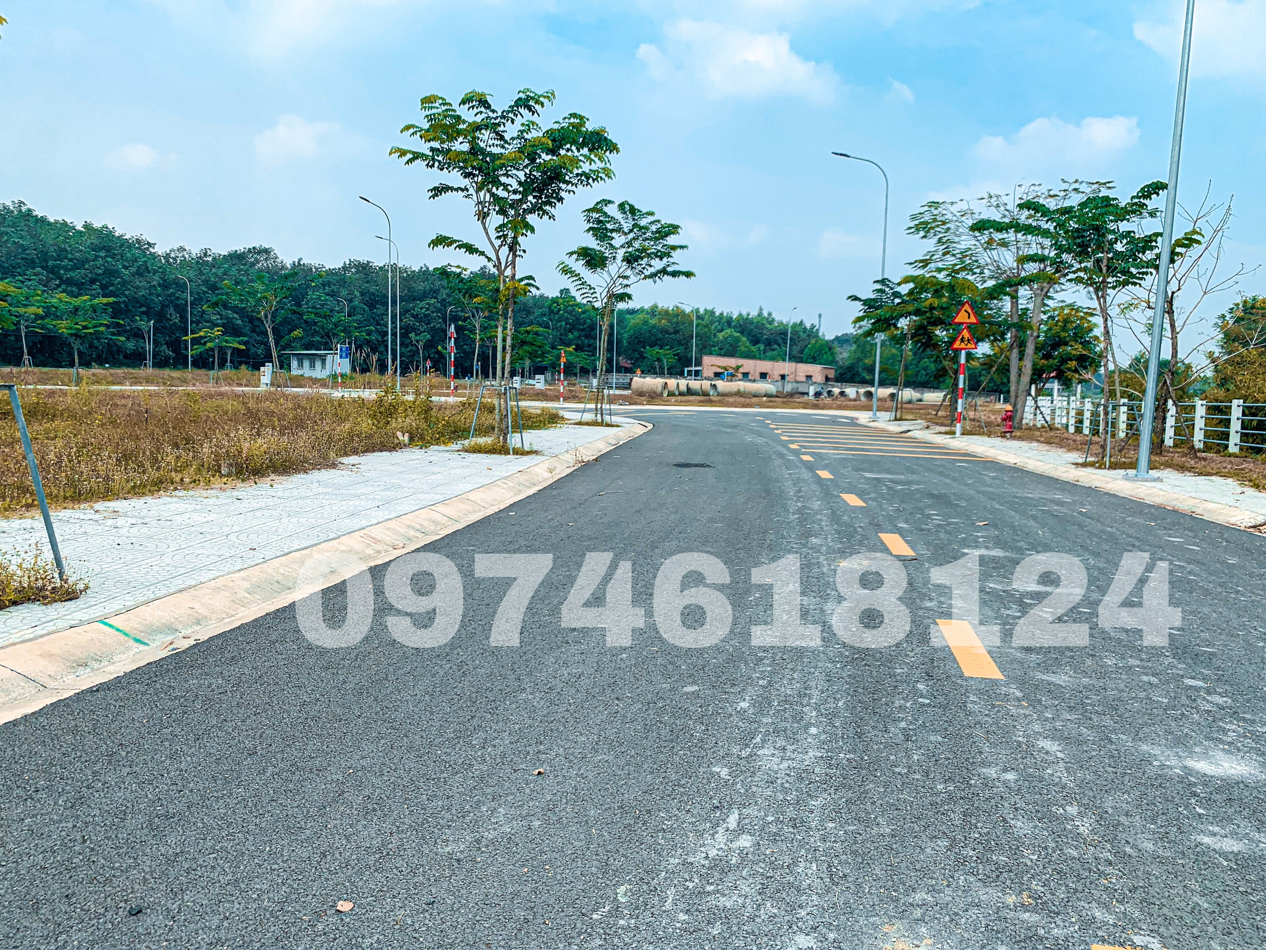 Cần bán Đất đường DH409, Xã Tân Hiệp, Diện tích 80m², Giá 1.1 Tỷ - LH: 0974618124
