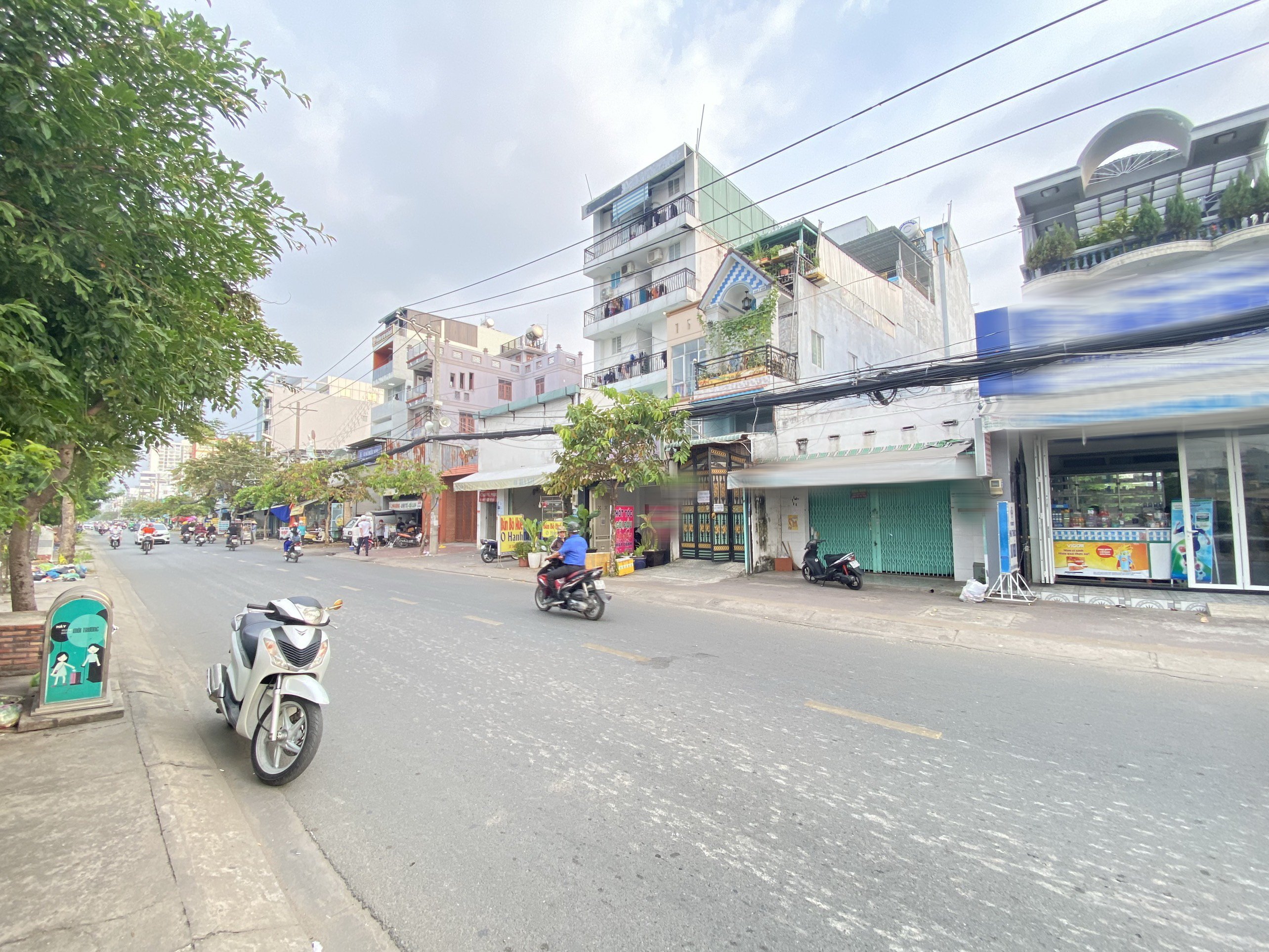 Cần bán Căn hộ chung cư đường Trần Xuân Soạn, Phường Tân Hưng, Diện tích 69m², Giá 18 Tỷ - LH: 0983697777