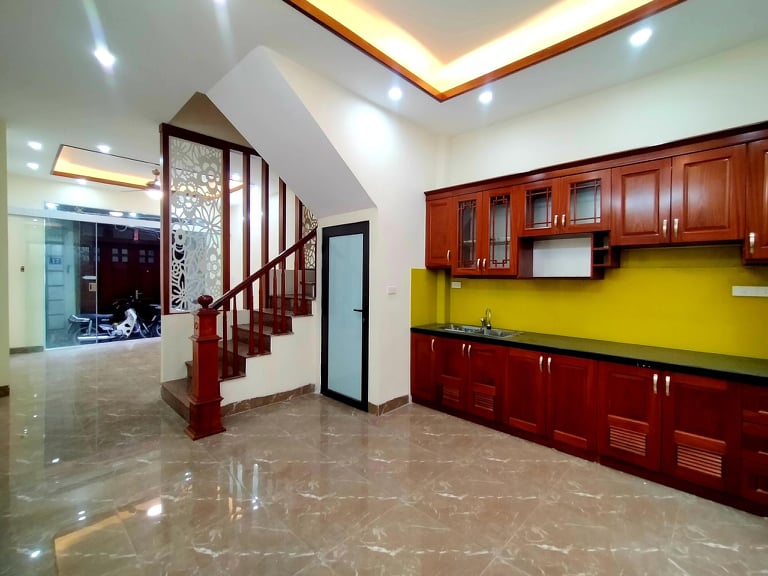 NHÀ ĐẸP Ô TÔ TRÁNH GẦN NHÀ hiếm Hai Bà Trưng 40m2 5 tầng chỉ 4.6 tỷ. LH 0766616987. 6