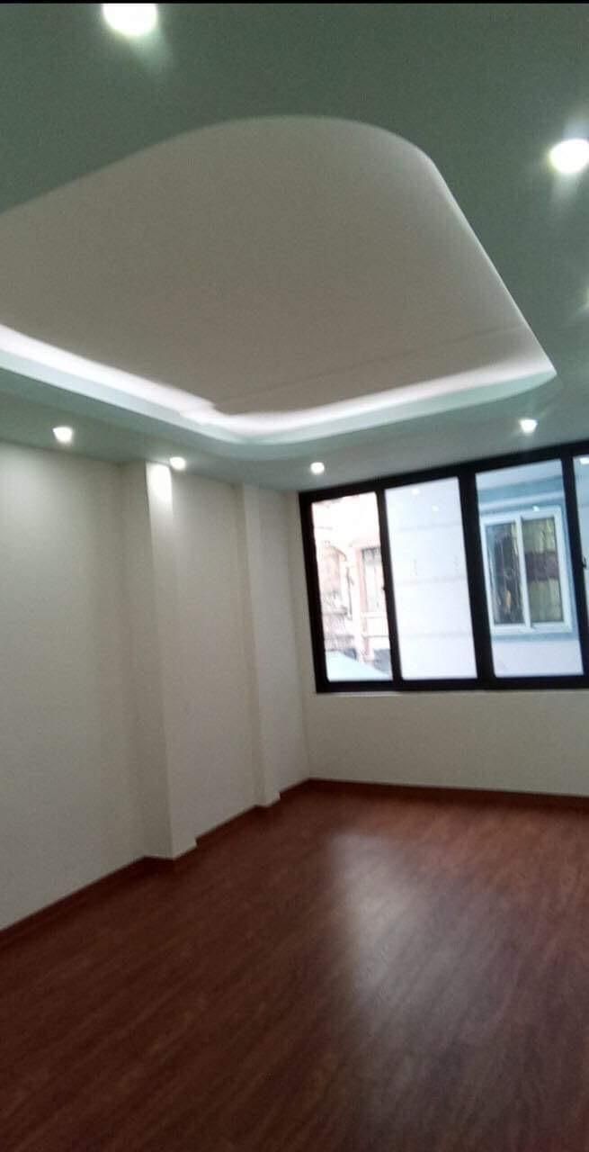 Cần bán Căn hộ chung cư đường Quan Nhân, Phường Nhân Chính, Diện tích 46m², Giá 5.8 Tỷ 3