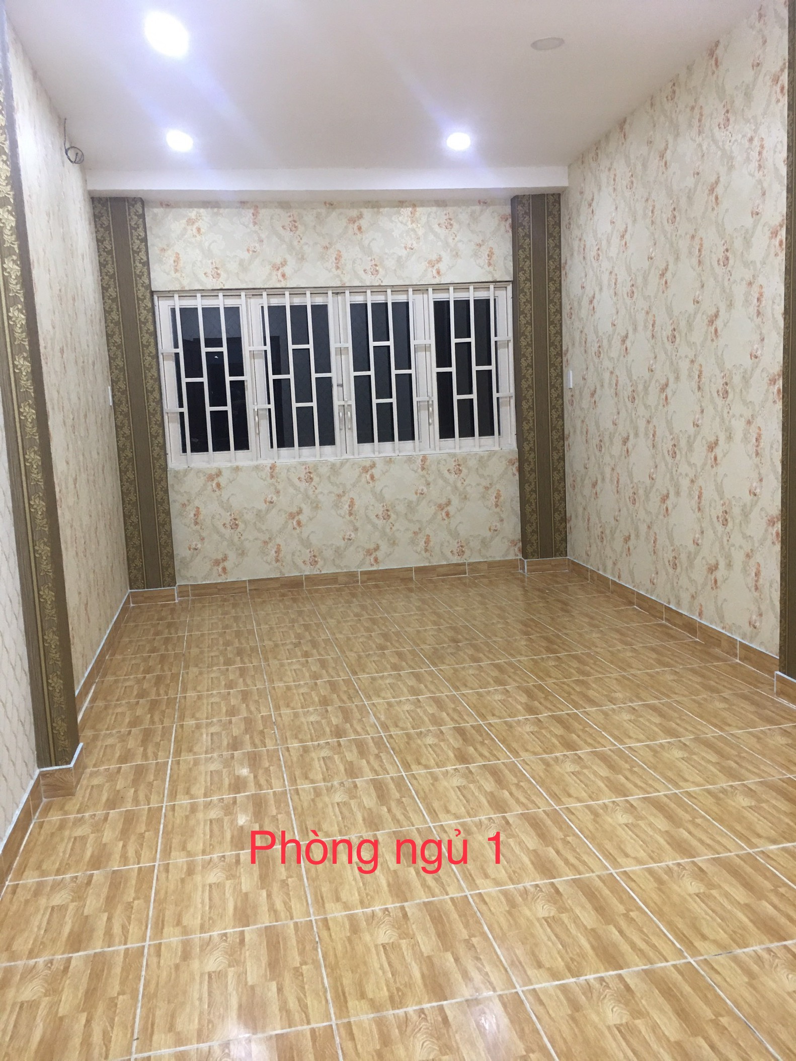 Nhà MT nội bộ Tân Hương 60m2, 3 tấm, 3 PN, tặng nội thất,  chỉ 4.7 tỷ 2