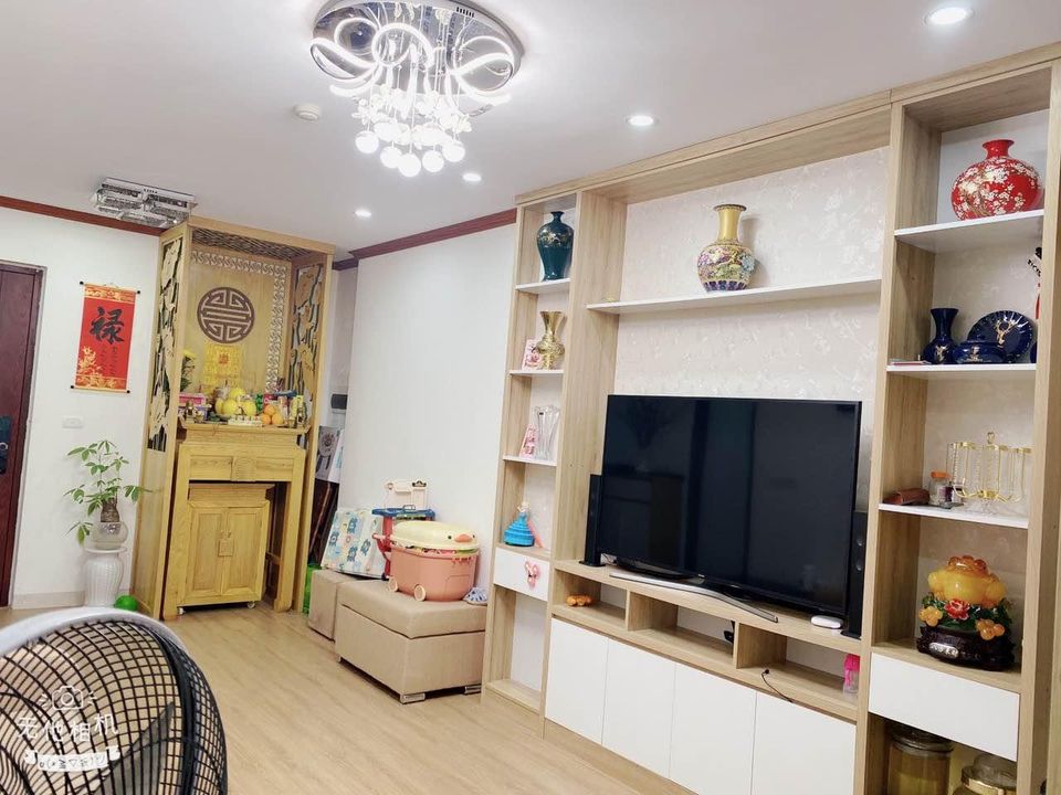 Chính chủ cần bán căn hộ 2Pn toà Lideco trung tâm Hạ Long 69,7m tầng 25 full nội thất. Lh:0888766676 2