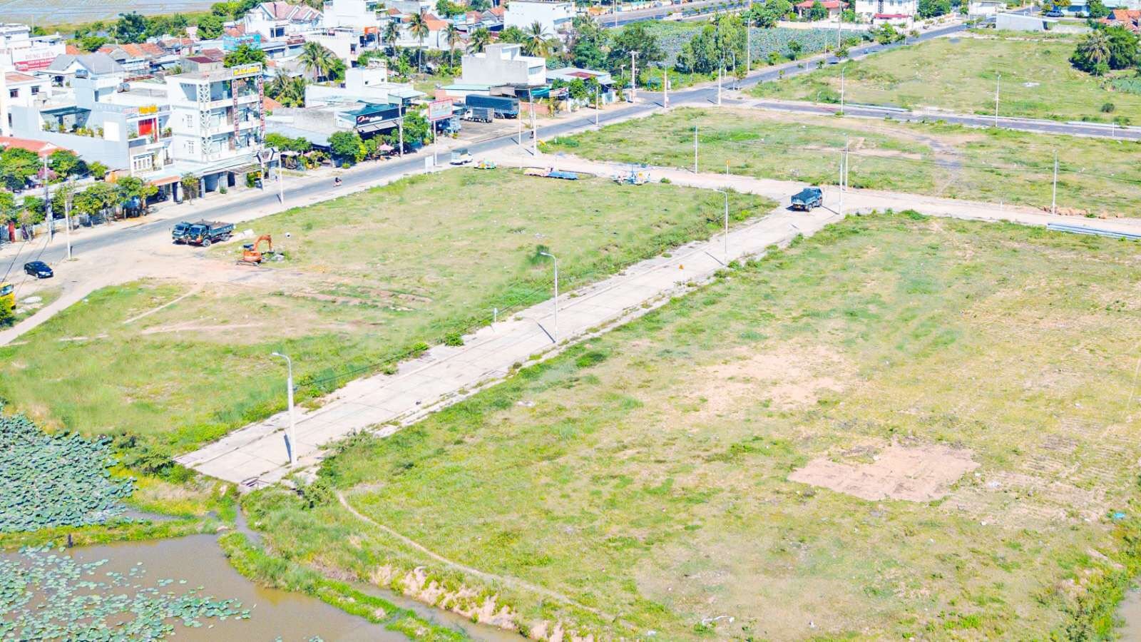 Cần bán Đất đường Trần Hưng Đạo, Xã Hòa Vinh, Diện tích 140m², Giá 1.6 Tỷ 5