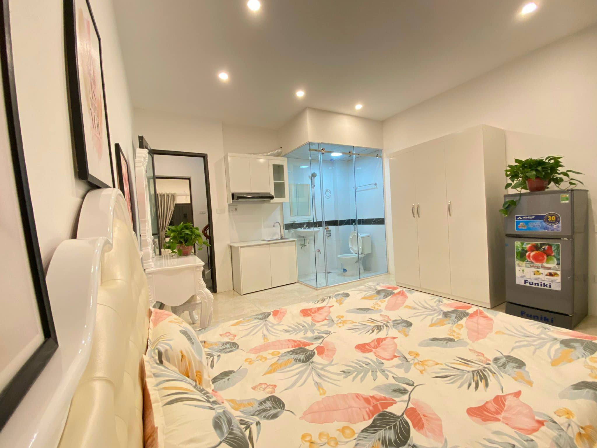 TÒA CCMNI ĐẸP, CẦU GIẤY, 9PN, FULL ĐỒ, GẦN 6 TRƯỜNG ĐẠI HỌC, THUÊ KÍN PHÒNG