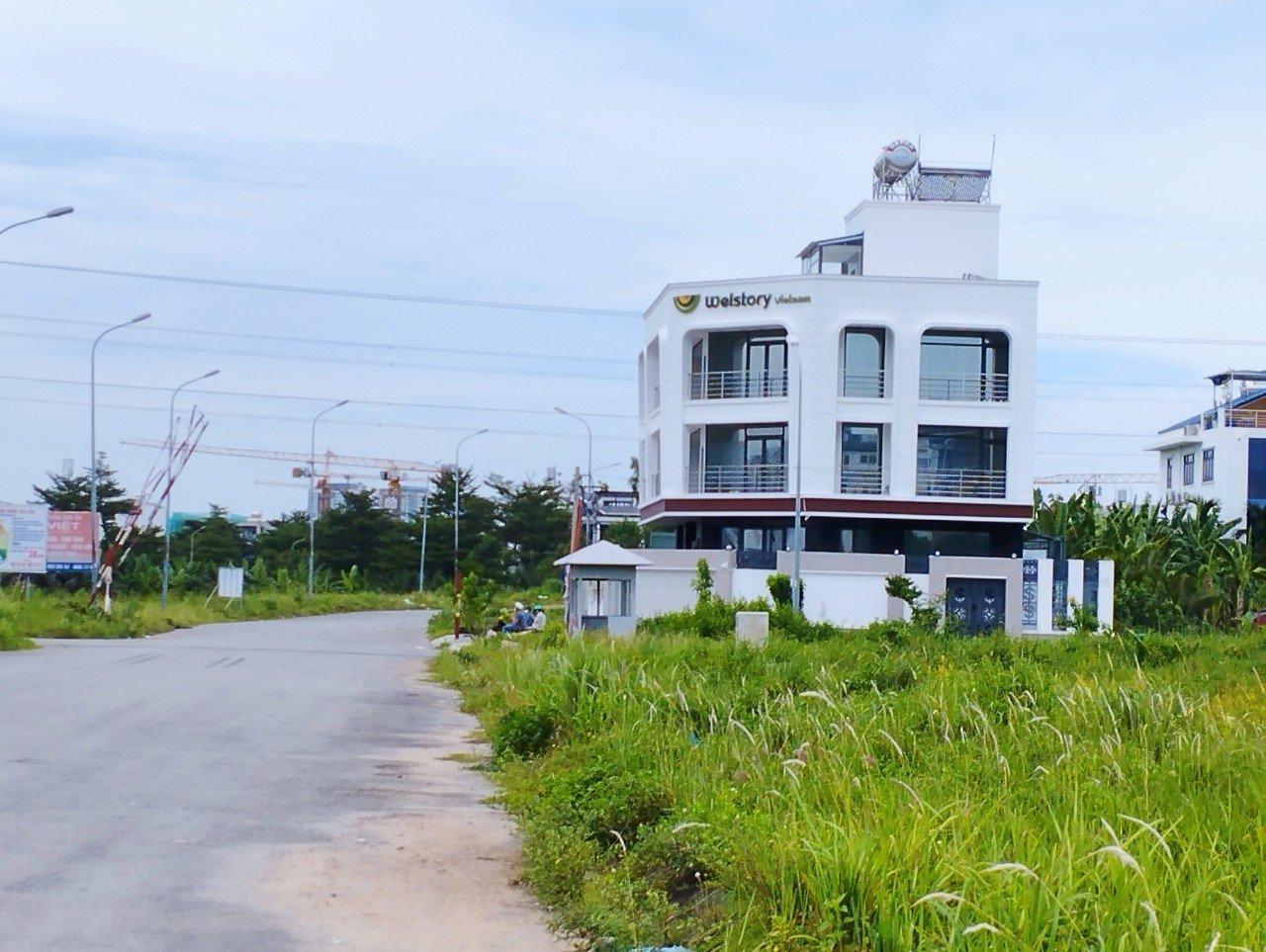 Cập nhật giỏ hàg cuối năm Biệt thự cần bán gấp KDC Phú Nhuận - Phước Long B, DT 340m2, 62tr/m2 3