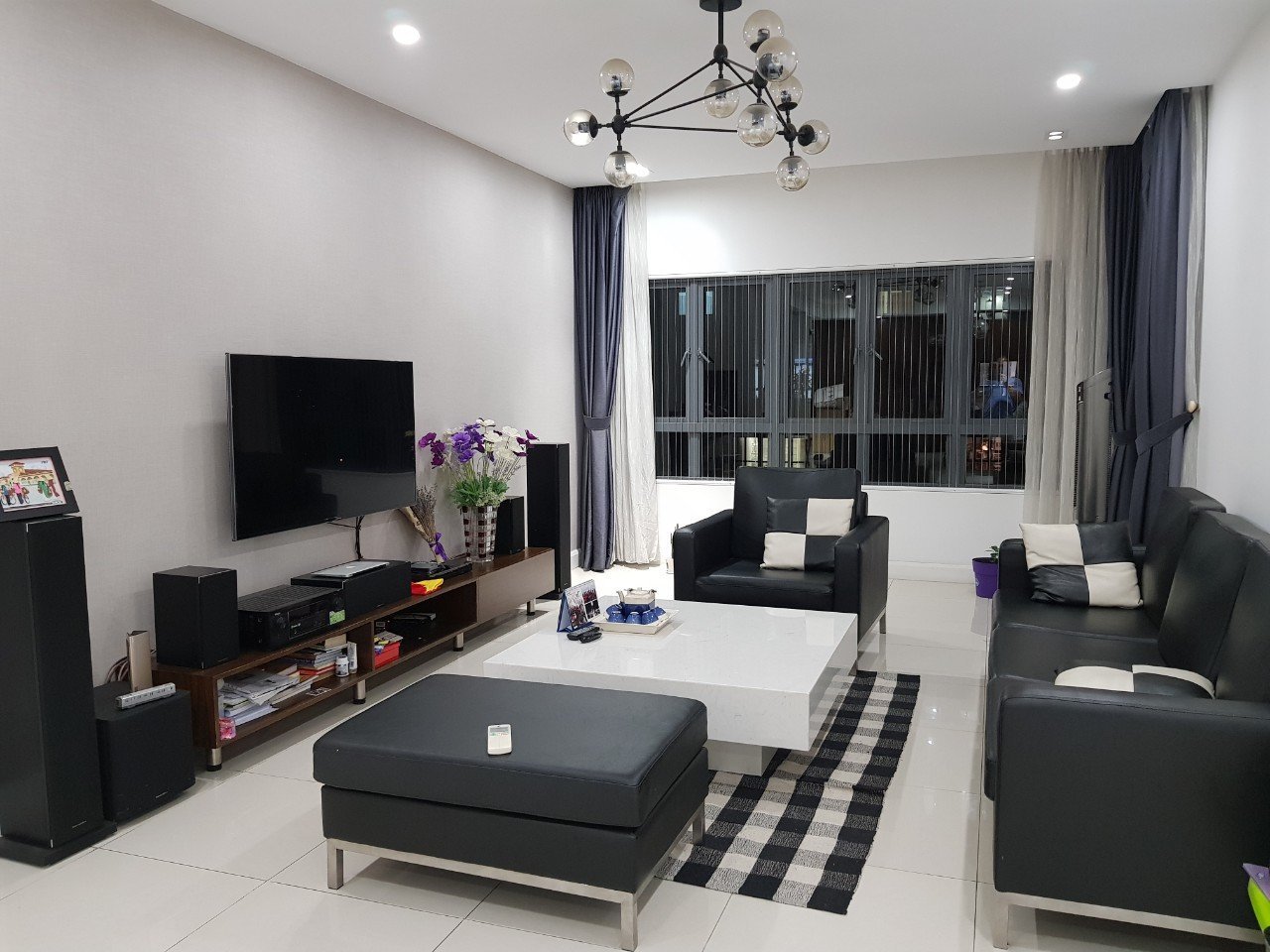 (Mới) bán gấp căn hộ 137m2 tại chung cư Mulberry Lane, giá 4.2 tỷ gọi ngay 0911 126 936 em Hương