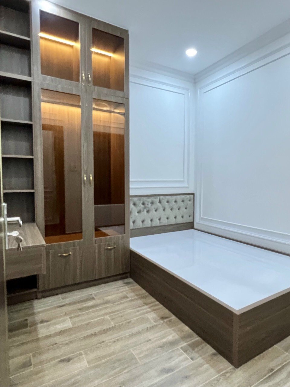 Cần bán Biệt thự đường Lê Văn Chí, Phường Linh Trung, Diện tích 61.4m², Giá 9.5 Tỷ 15