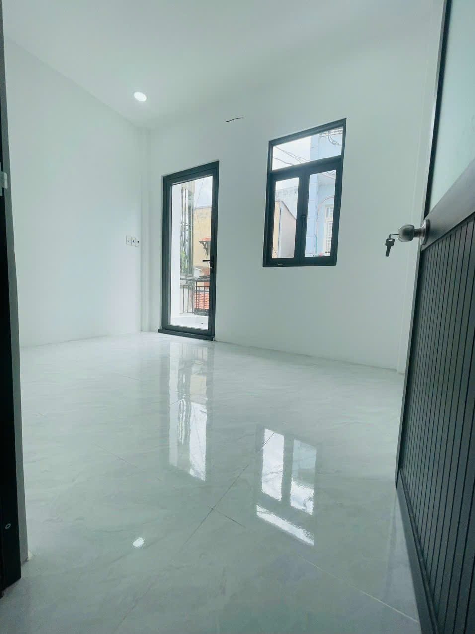 Bán nhà Dương Bá Trạc, DTSD 36m2, SHR, ko quy hoạch, 2.15 tỷ 0906993584 2