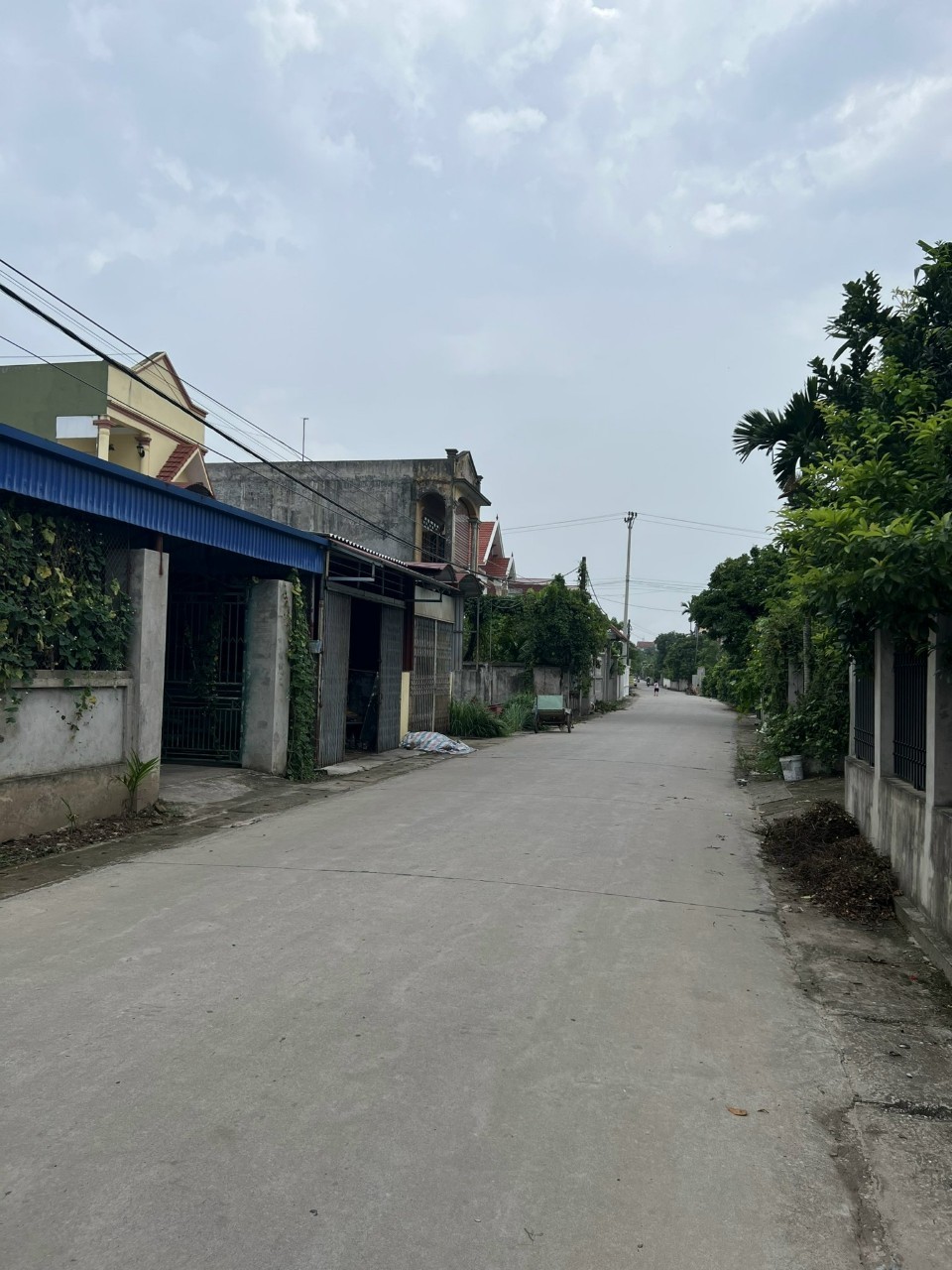Bán đất 358,5m2 thôn Mạn Xuyên xã Tứ Dân, huyện Khoái Châu tỉnh Hưng Yên